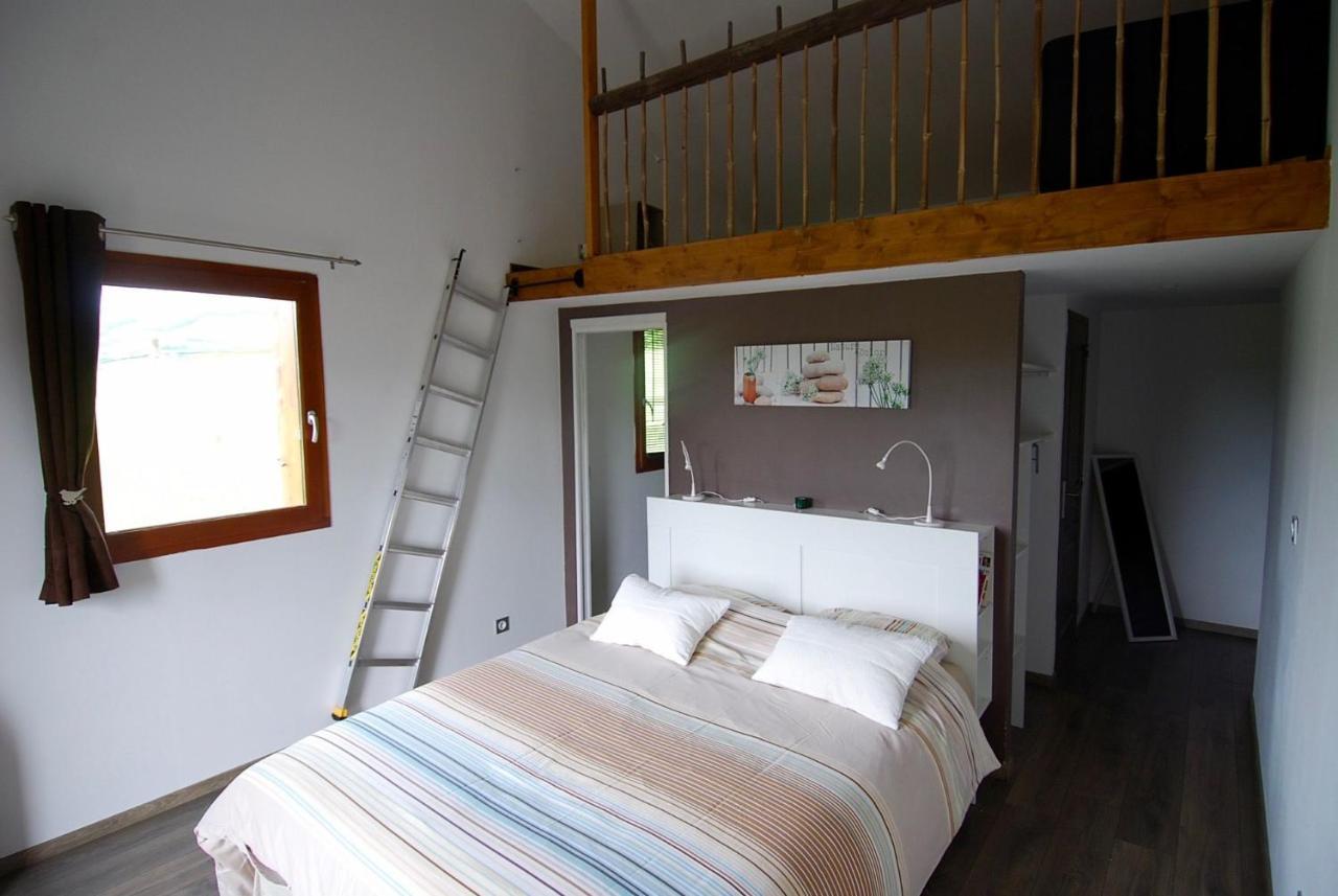 Maison D'Hotes Des 2 Chenes Bessenay Eksteriør billede